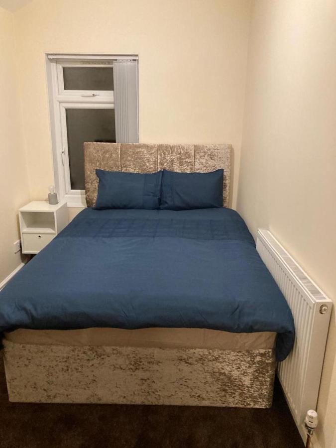 Homely 3-Bed House In Bham 15 Min From City Centre Birmingham Exterior photo